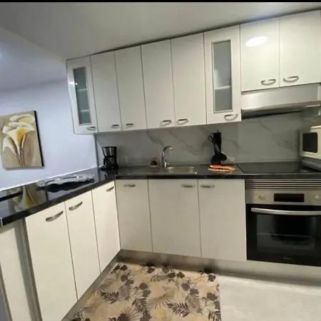 Duplex Fronte Piscina Santiago 2 *